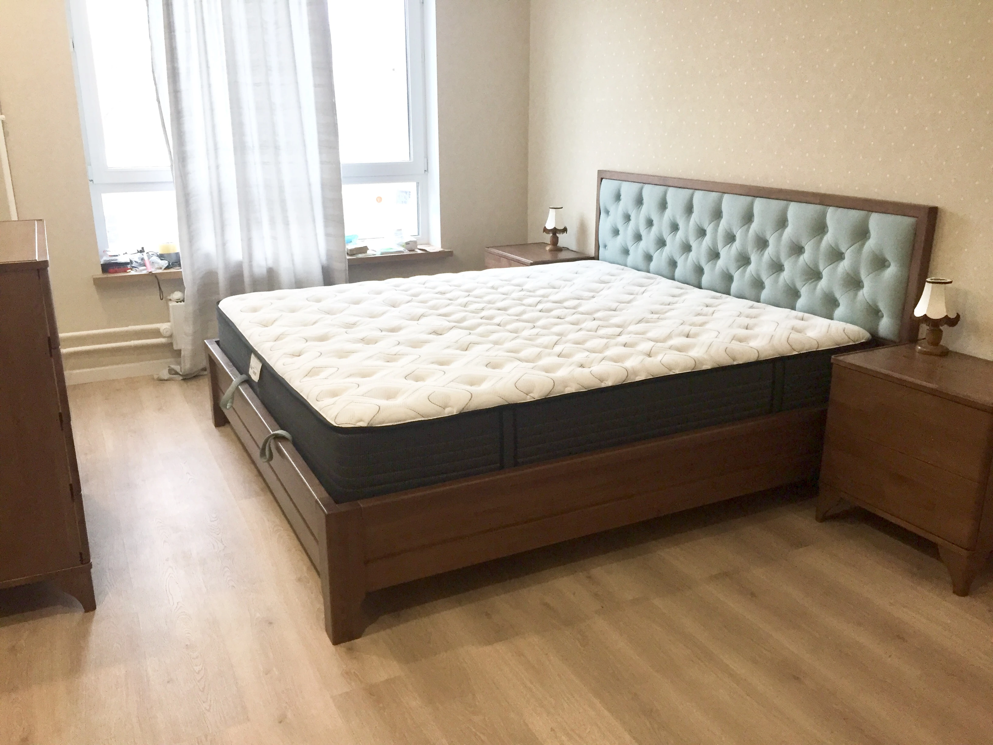 Спальная система Gloria Grate из массива дуба